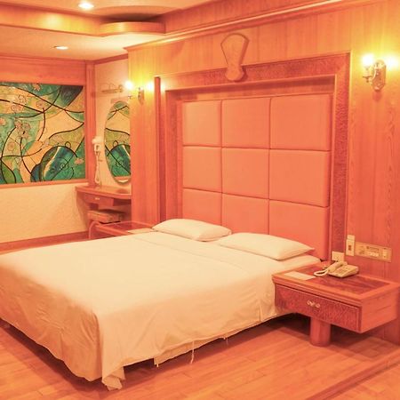 Hwa Du Hotel Tajnan Kültér fotó